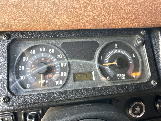 Used 2001 HUMMER H1 4-Door Open Top AWD/4WD image 11