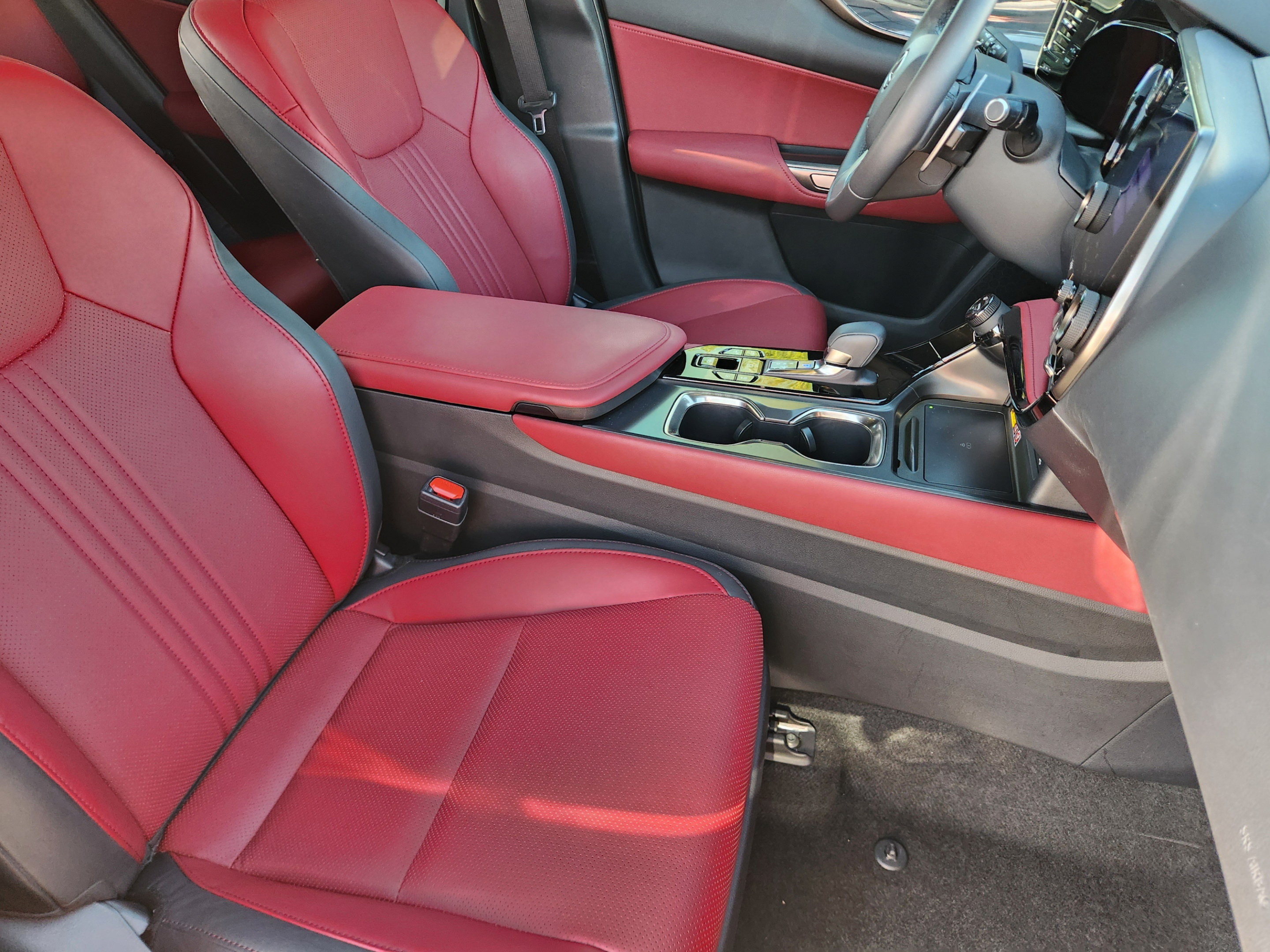 Used 2025 Lexus NX 350 AWD w/ Accessory Package (2T) image 6