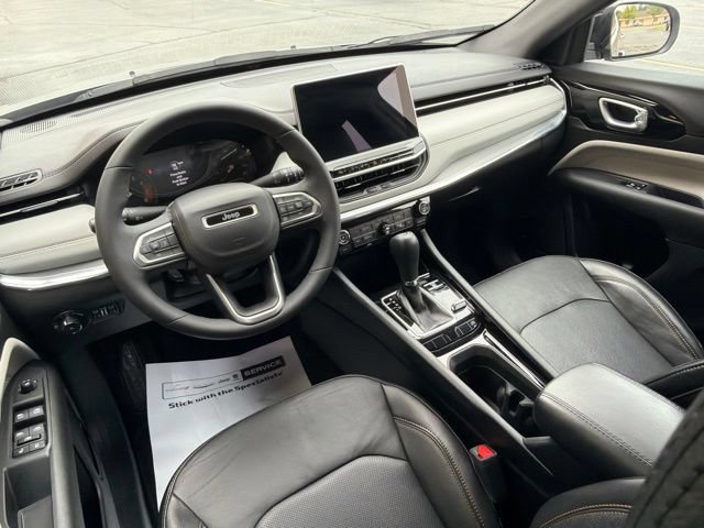 Used 2023 Jeep Compass Limited AWD/4WD image 18
