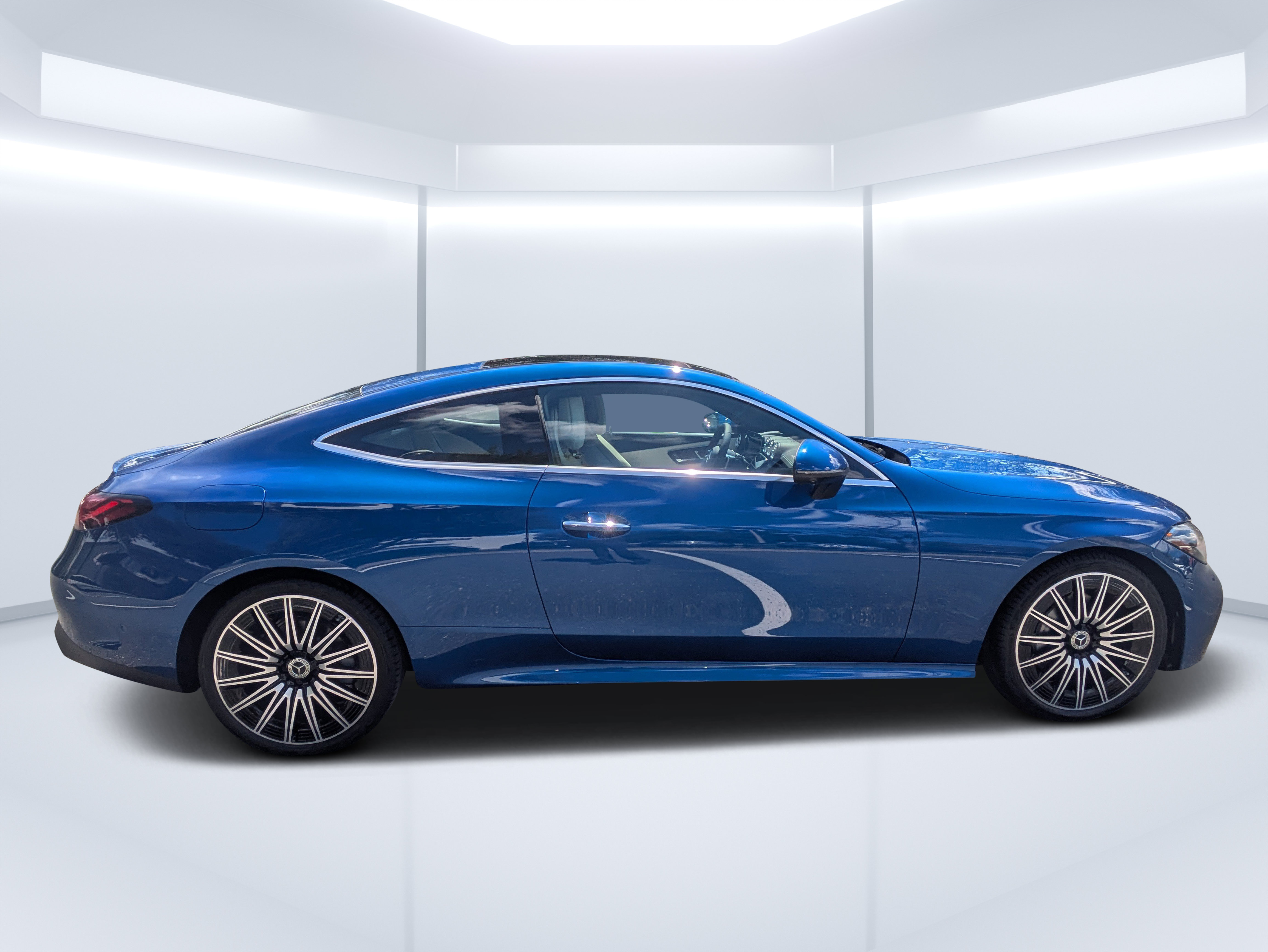 New 2027 Mercedes-Benz CLE 300 4MATIC Coupe image 2