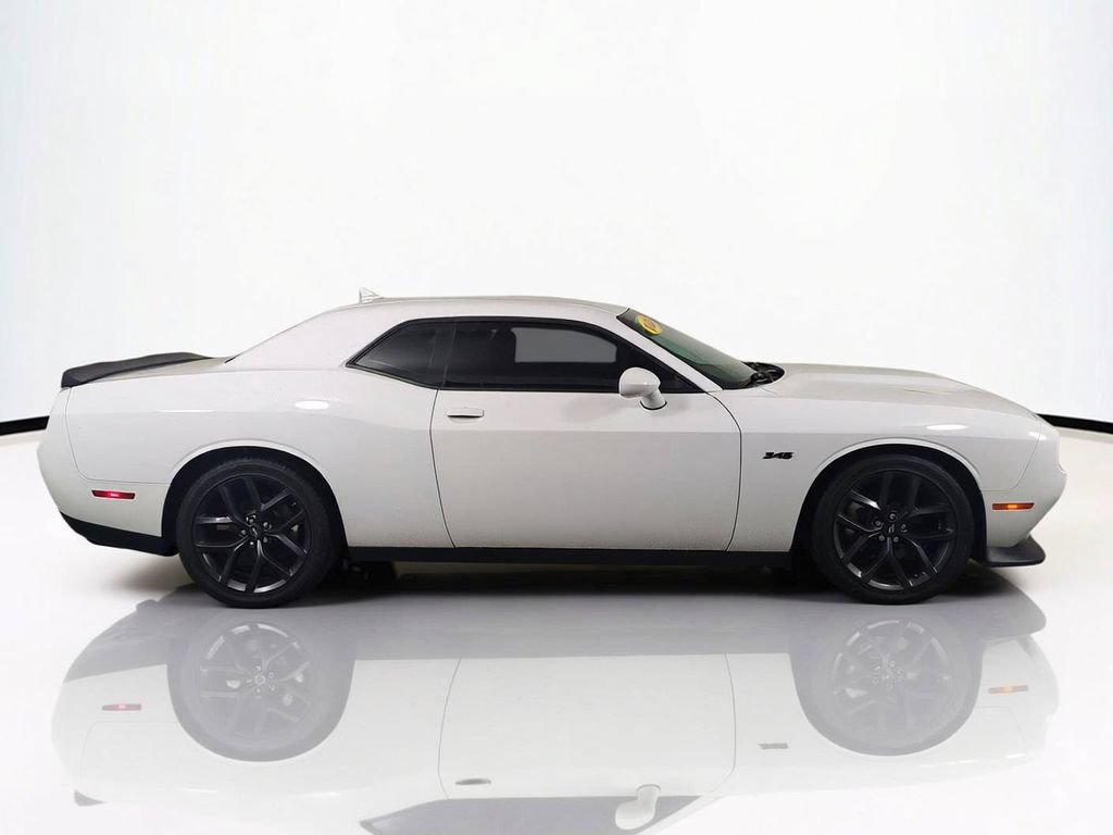 Used 2023 Dodge Challenger R/T w/ Blacktop Package RWD image 4