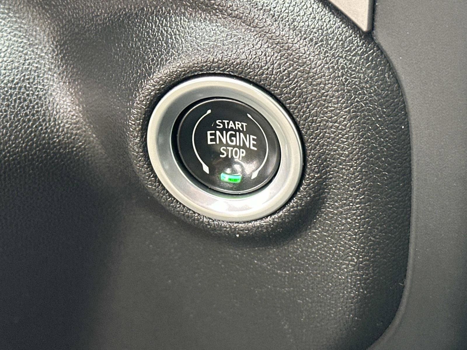 Used 2022 Chevrolet Silverado 1500 Custom image 15