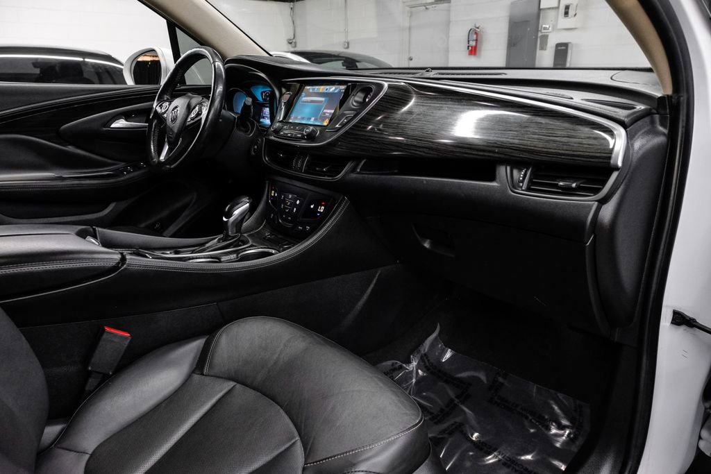 Used 2017 Buick Envision Essence FWD image 19