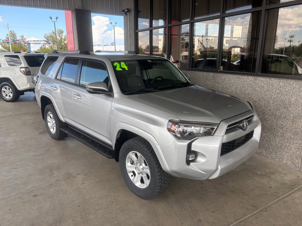 Used 2024 Toyota 4Runner SR5 Premium image 4