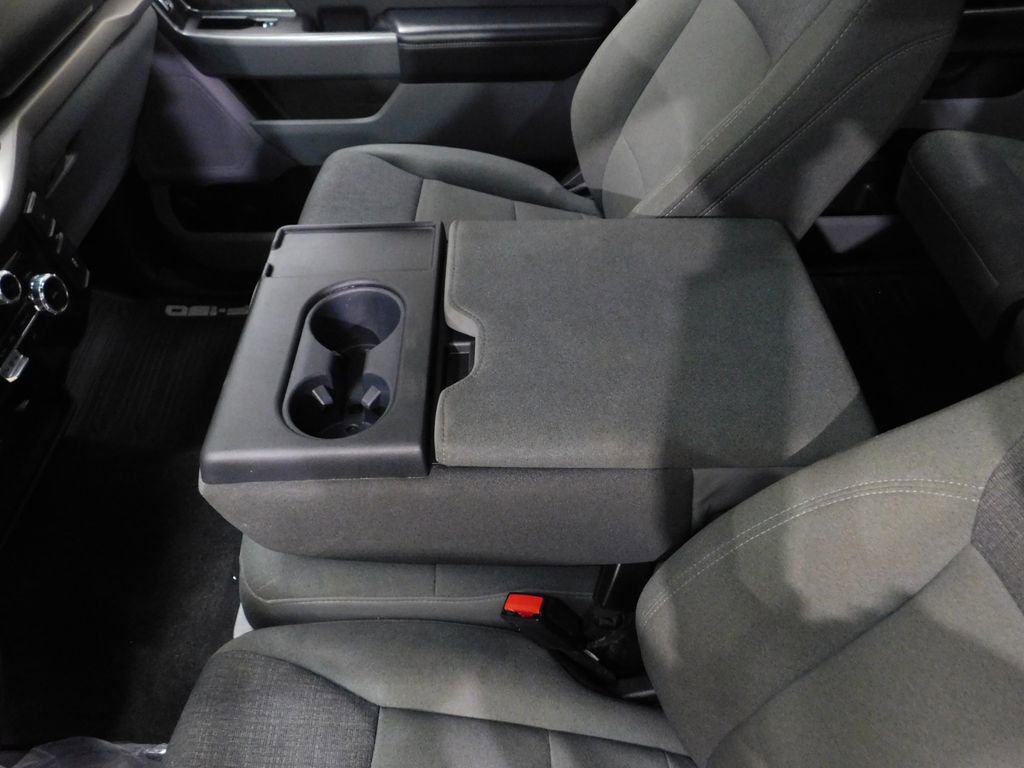 Used 2024 Ford F150 XLT AWD/4WD image 39