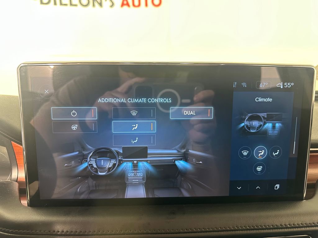 Used 2022 Lincoln Nautilus Reserve AWD/4WD image 34