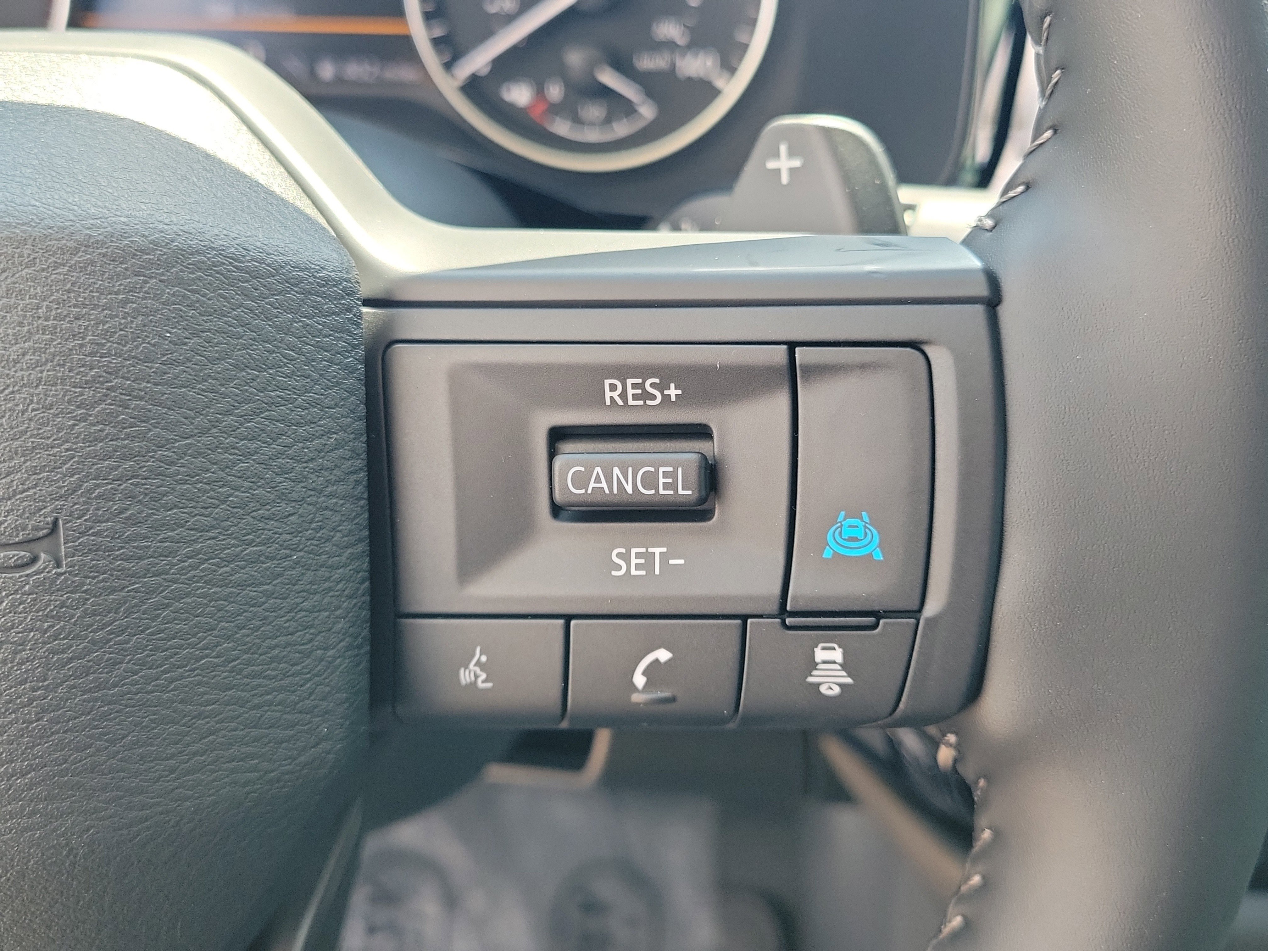 New 2026 Nissan Pathfinder SV image 26