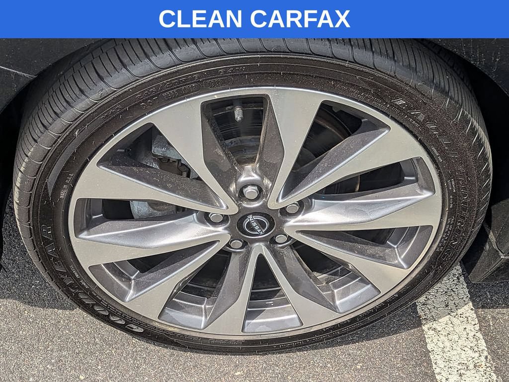 Used 2023 Nissan Maxima Platinum w/ Sport Mat Group FWD image 27