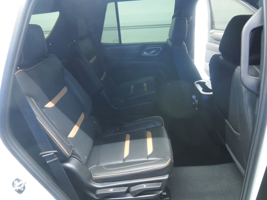 Used 2024 GMC Yukon AT4 w/ AT4 Premium Plus Package image 40