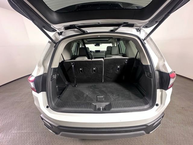 Used 2023 Honda Pilot Elite image 14