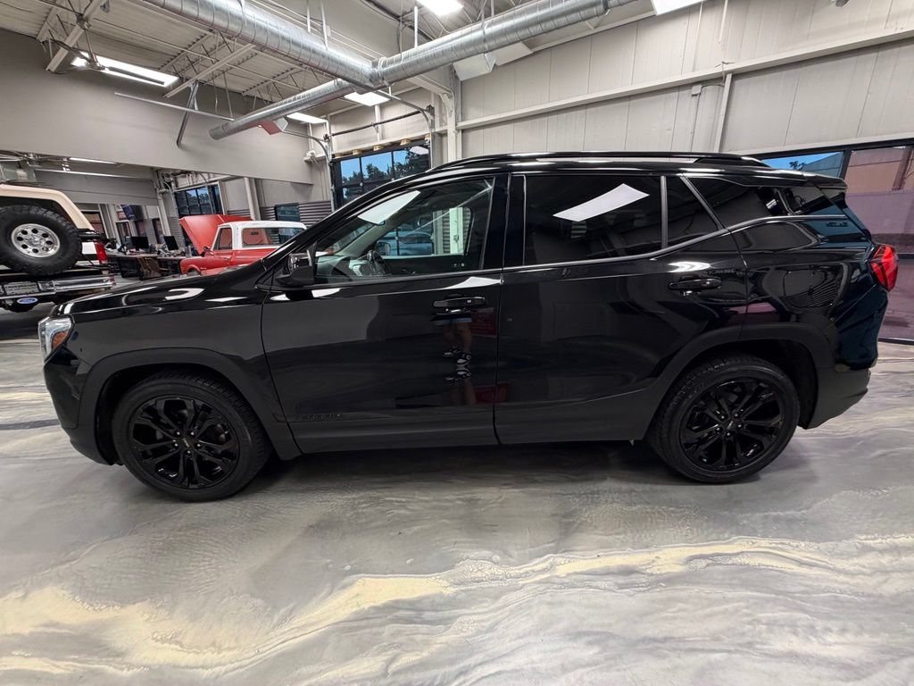 Used 2020 GMC Terrain SLE w/ Driver Convenience Package FWD image 33