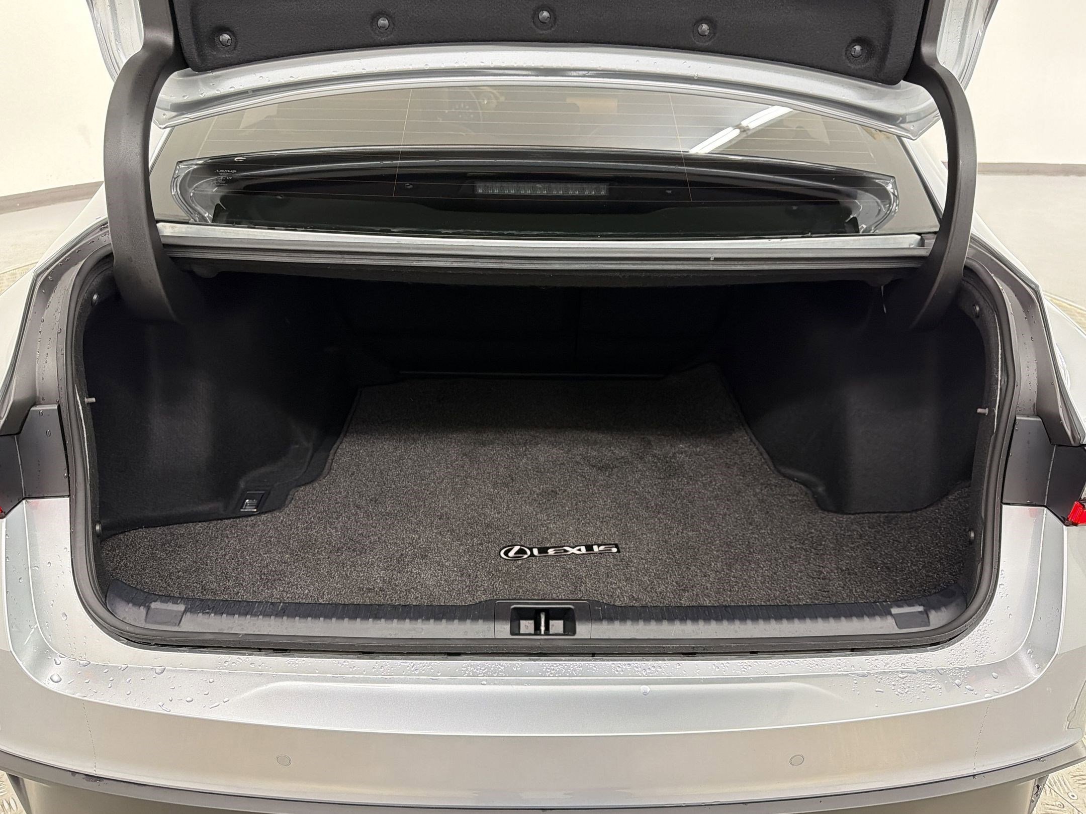 Certified 2023 Lexus IS 300 w/ Premium Package image 33