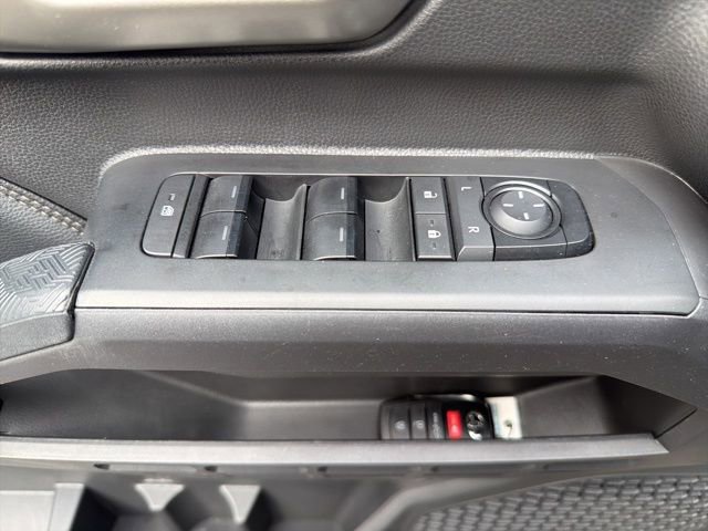 Used 2025 Toyota Tacoma Limited image 20