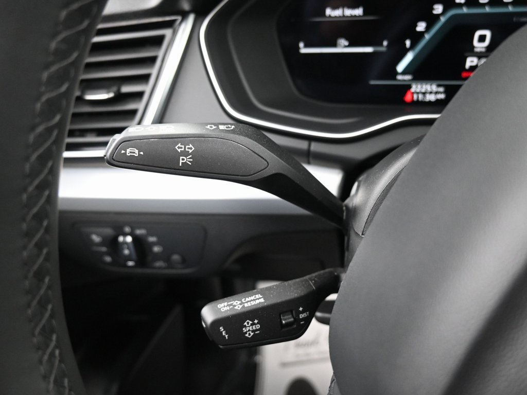 Used 2025 Audi Q5 2.0T Premium image 21