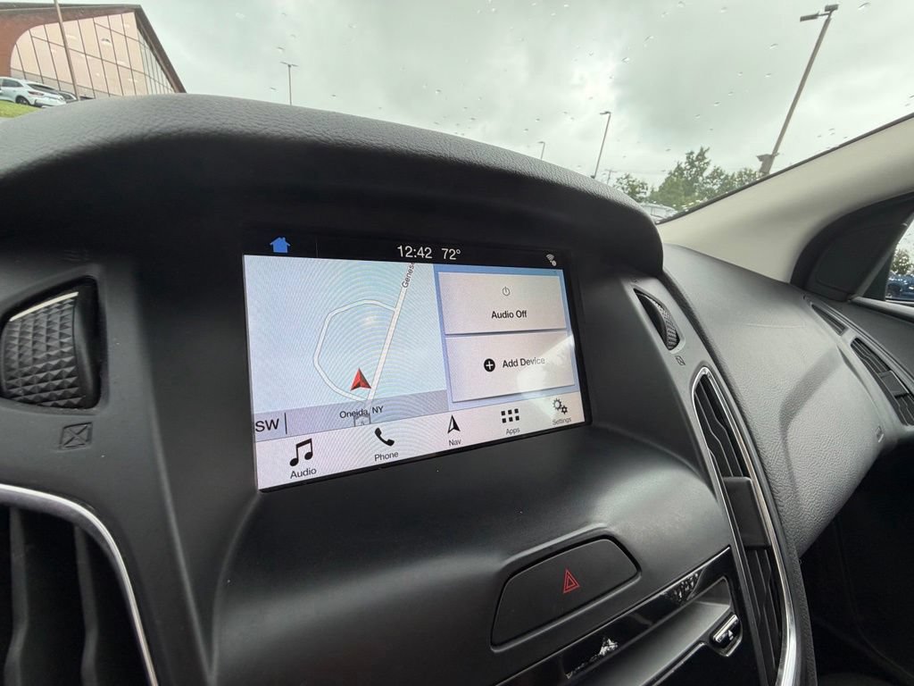 Used 2018 Ford Focus SEL w/ Cold Weather Package FWD image 18