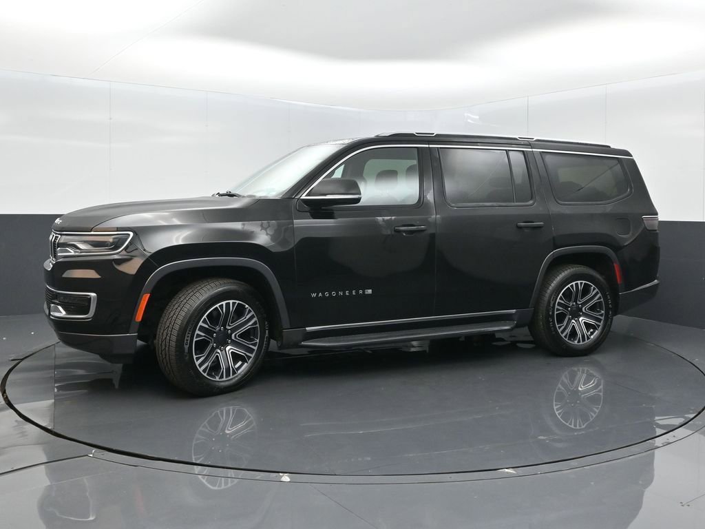 Used 2022 Jeep Wagoneer Series III w/ Flexible Seating Group image 4