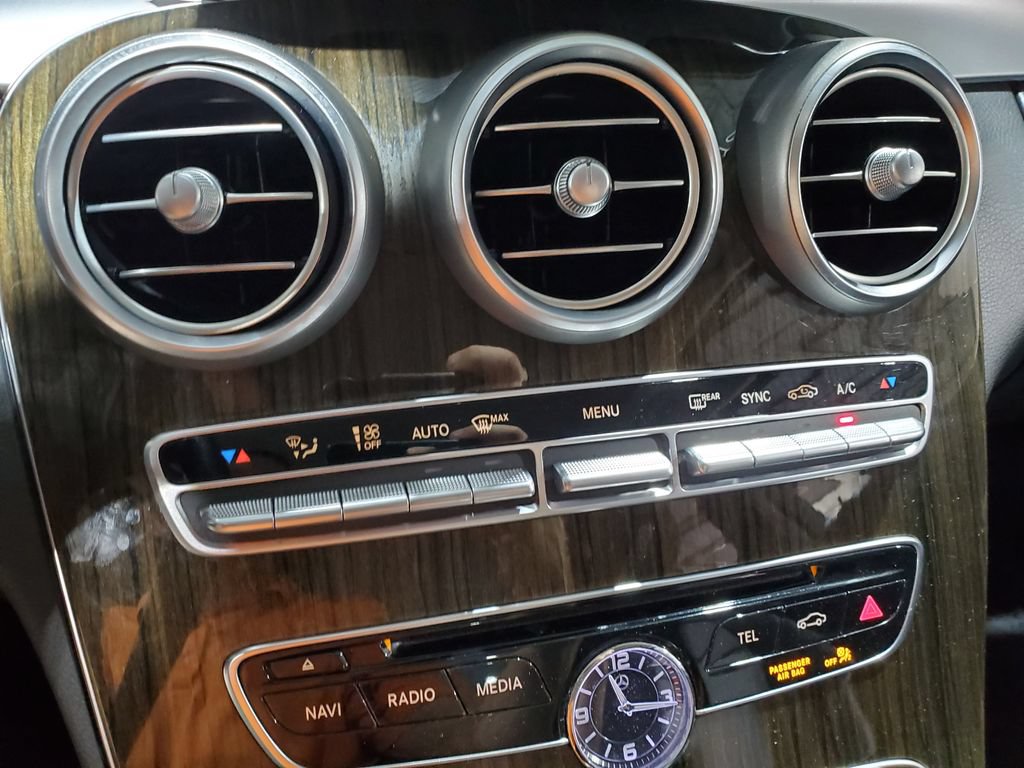 Used 2016 Mercedes-Benz C 300 Sedan image 30