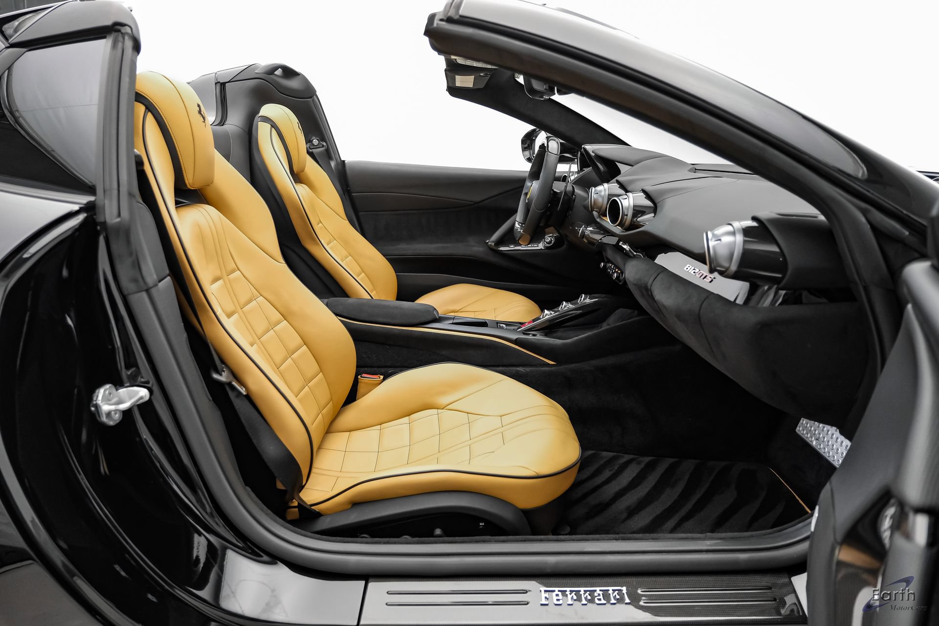 Used 2022 Ferrari 812 GTS RWD image 68