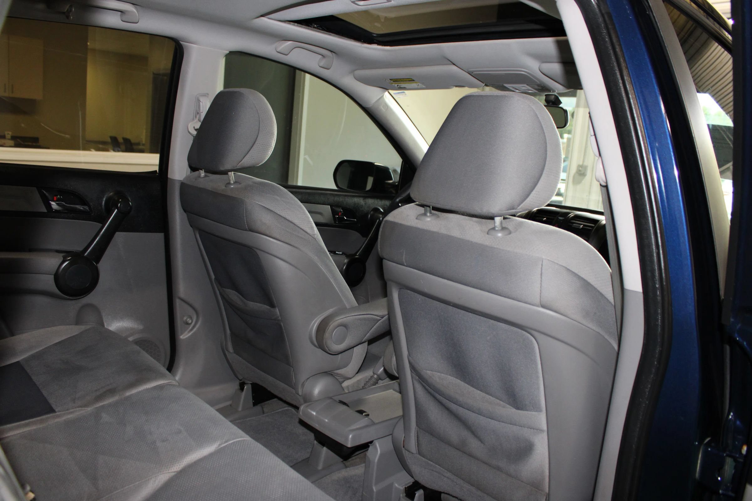 Used 2011 Honda CR-V EX image 26