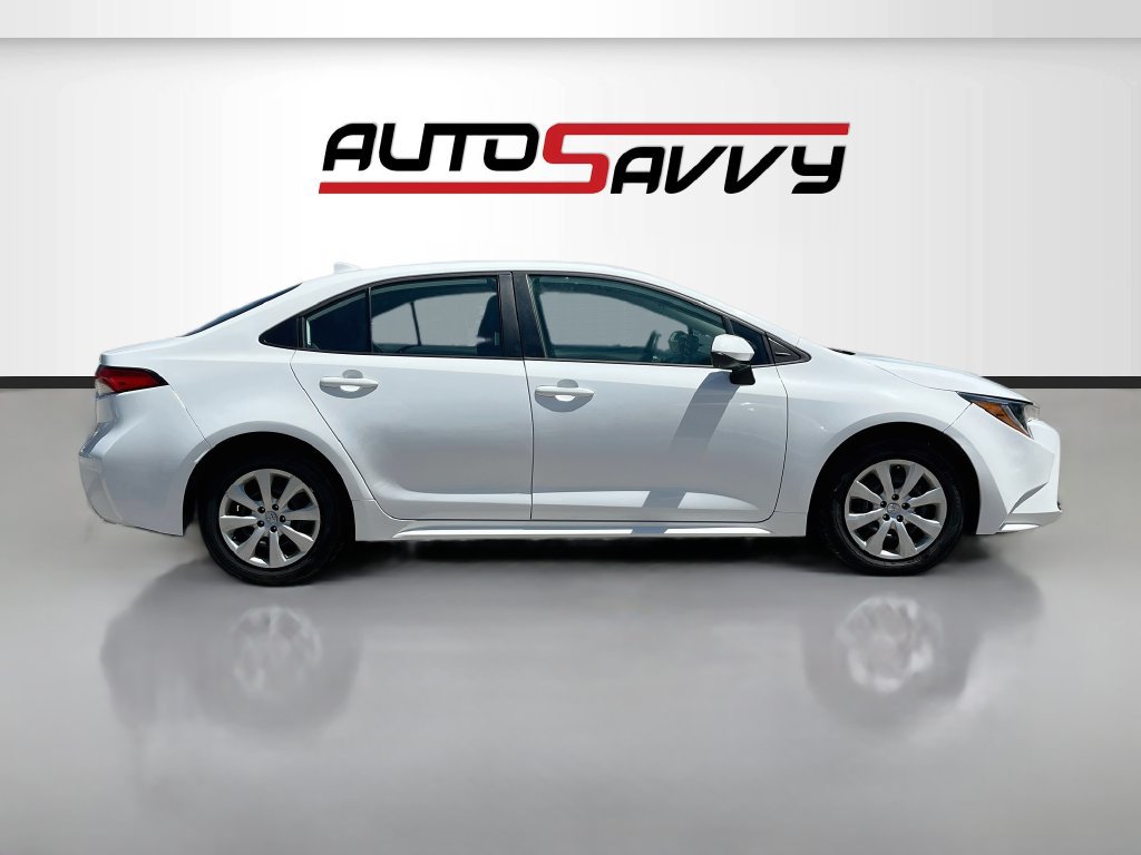 Used 2026 Toyota Corolla LE FWD image 8