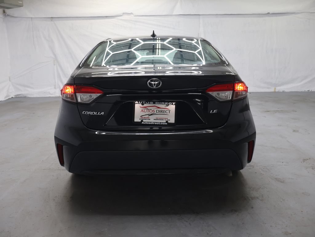 Used 2022 Toyota Corolla LE FWD image 6