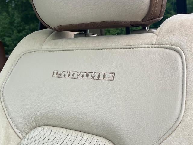 Used 2019 RAM 1500 Laramie AWD/4WD image 16