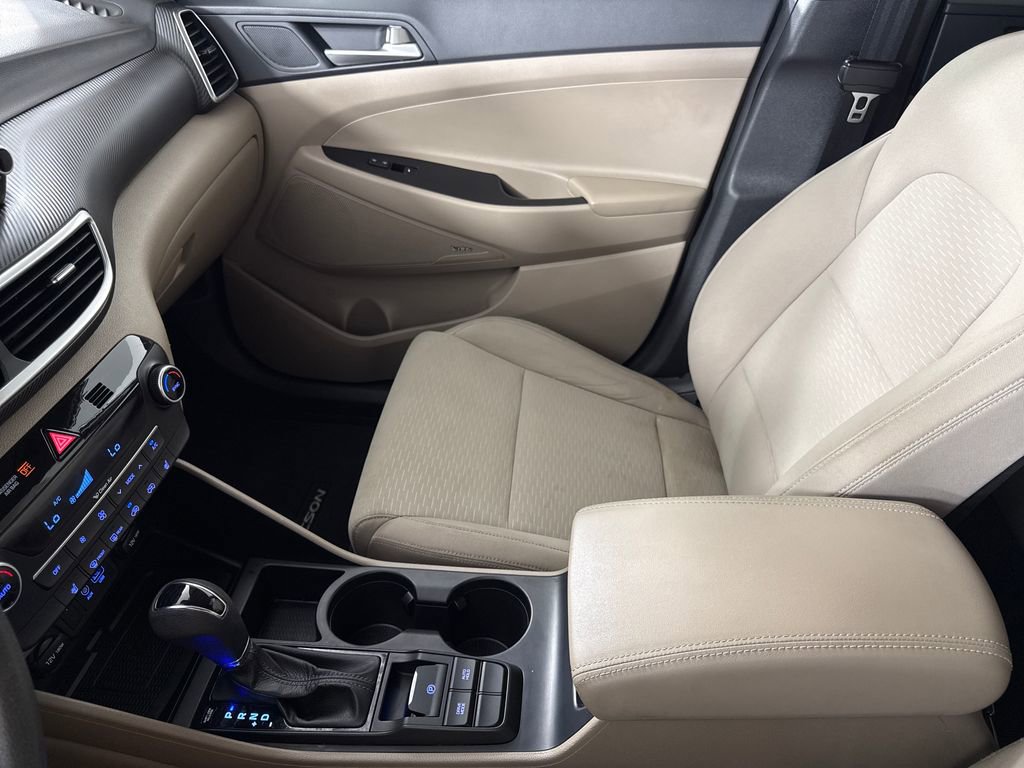 Used 2019 Hyundai Tucson Sport w/ Cargo Package FWD image 19
