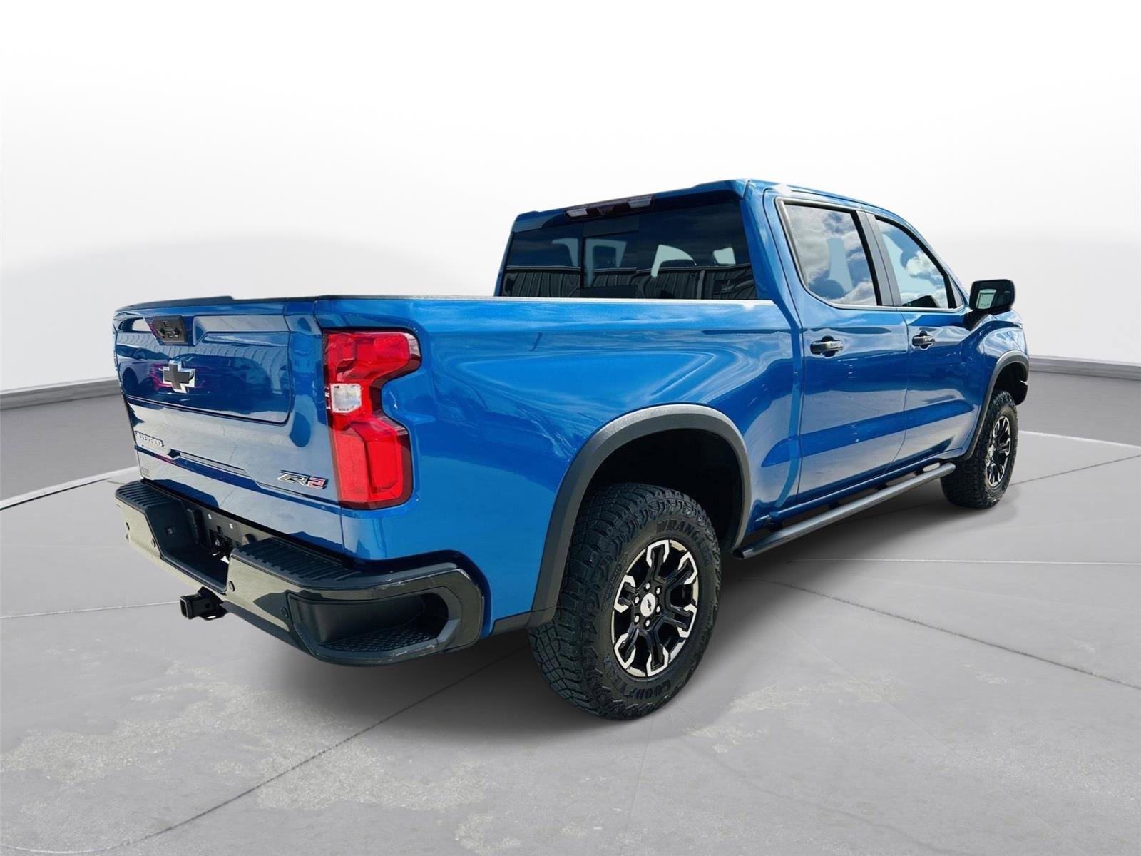 Used 2022 Chevrolet Silverado 1500 ZR2 w/ Technology Package image 43