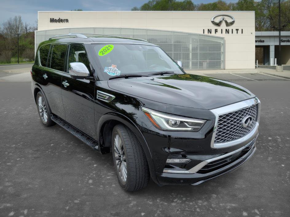 Used 2021 INFINITI QX80 Sensory w/ All-Season Package AWD/4WD image 2