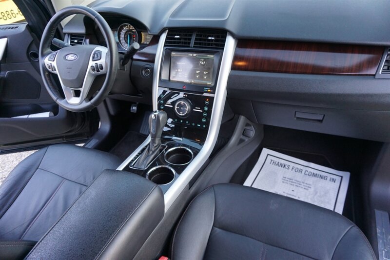 Used 2012 Ford Edge Limited w/ Driver Entry Pkg FWD image 33
