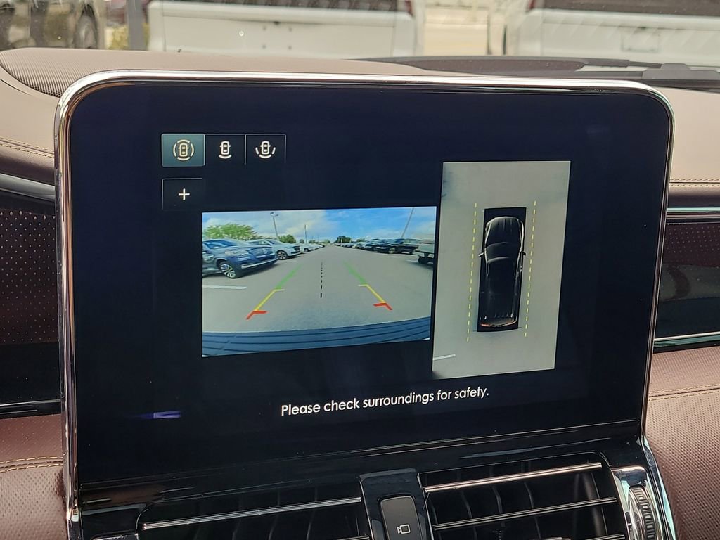 Used 2020 Lincoln Navigator Black Label w/ Cargo Convenience Package AWD/4WD image 24