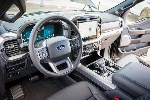 New 2025 Ford F150 Lariat w/ Equipment Group 501A Mid image 17