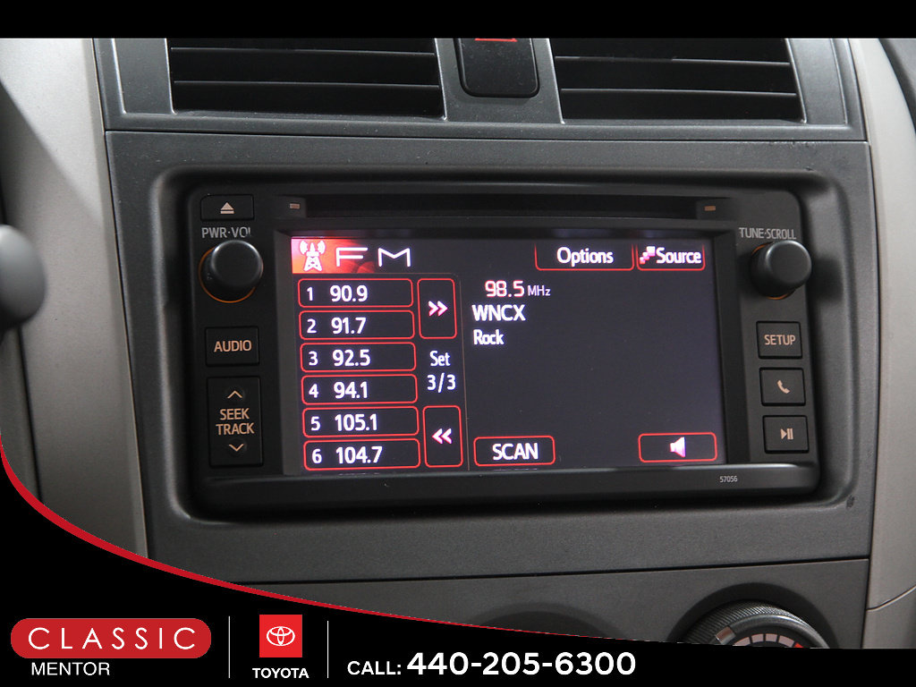 Used 2013 Toyota Corolla LE FWD image 10
