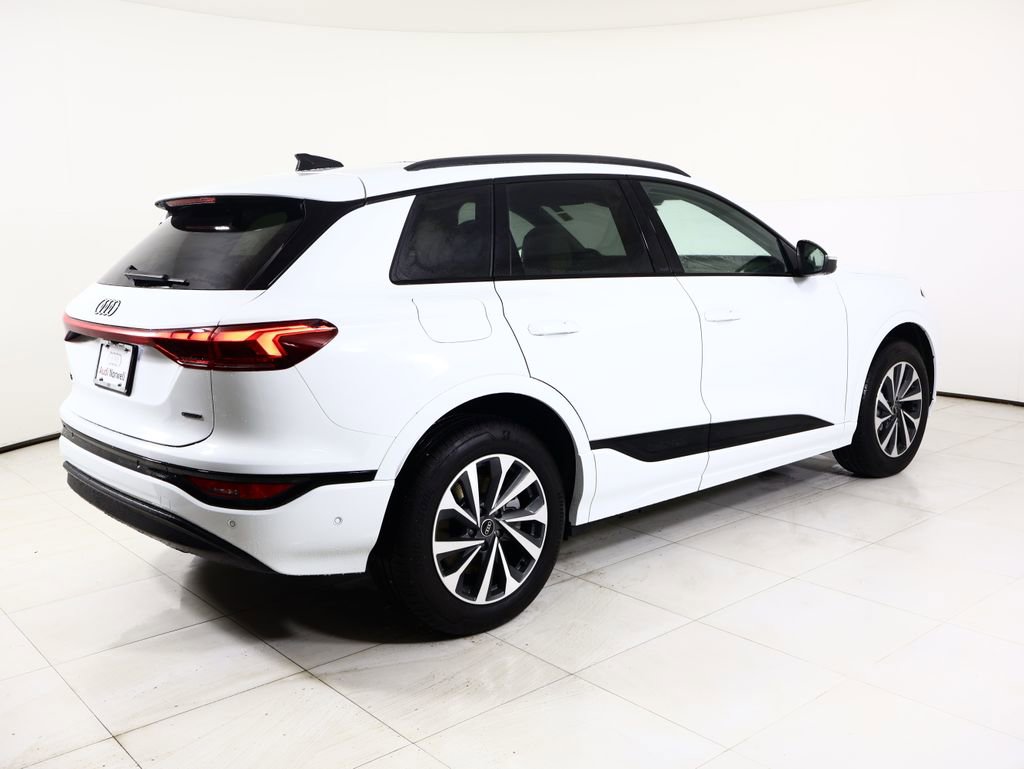 Used 2025 Audi Q6 e-tron Premium Plus w/ Premium Plus image 19