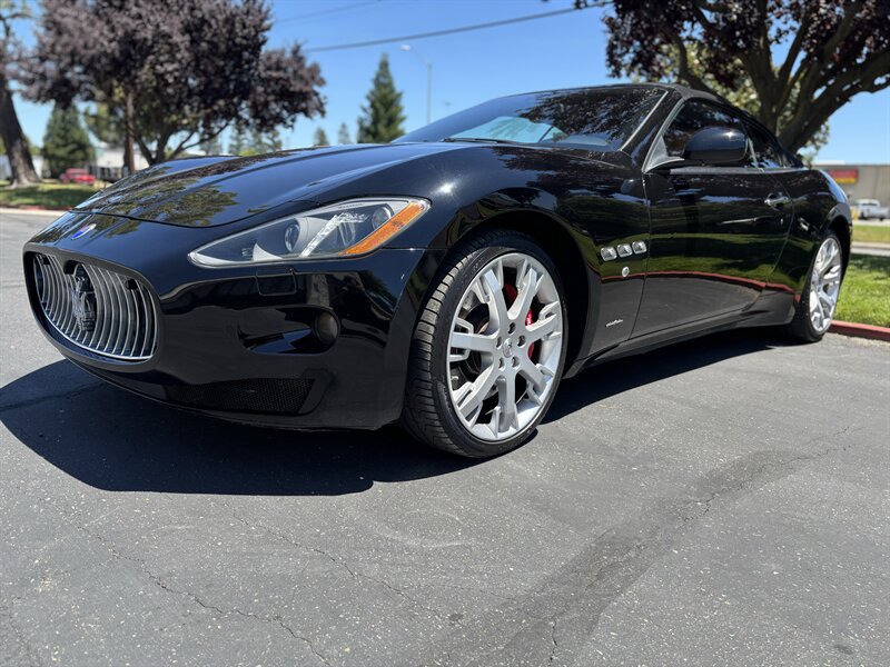 Used 2016 Maserati GranTurismo Convertible RWD image 5
