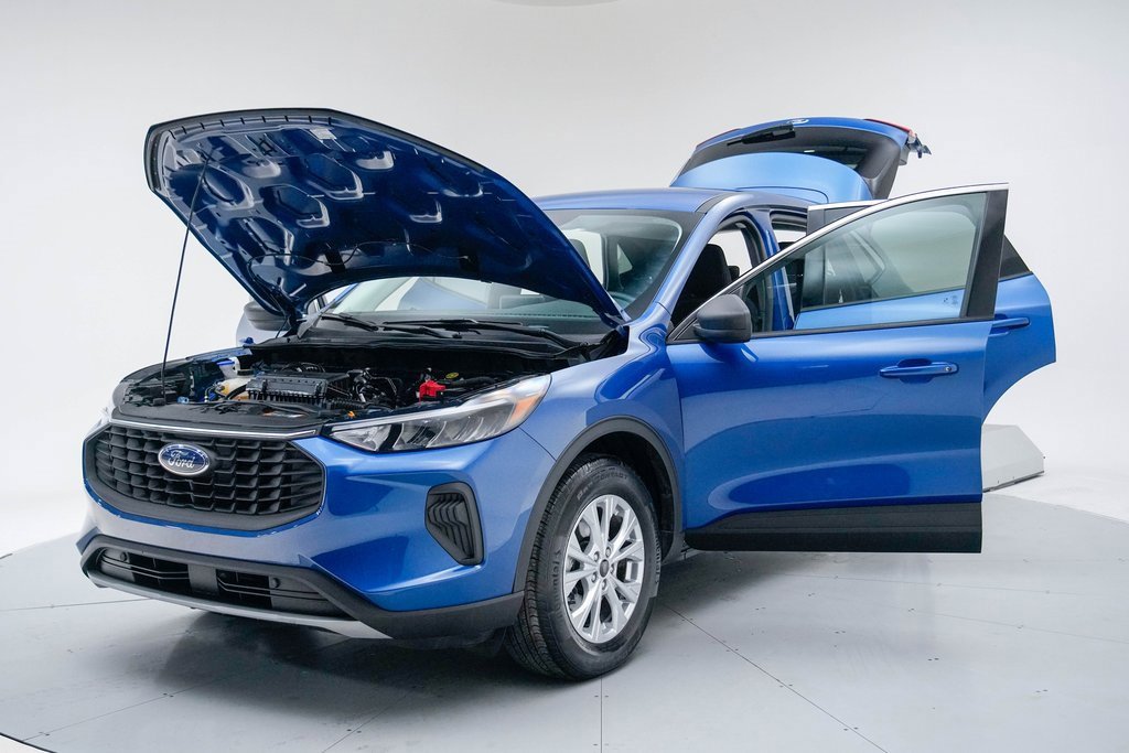 Used 2023 Ford Escape Active image 17