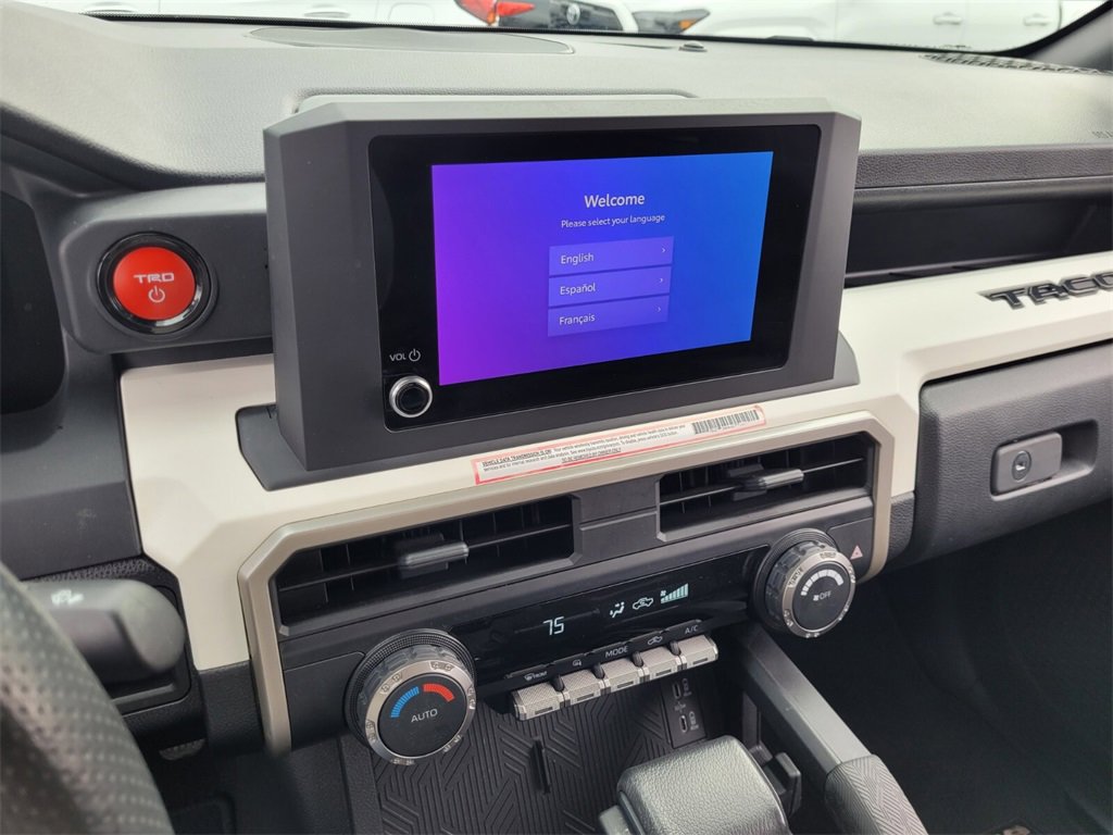 Used 2024 Toyota Tacoma TRD Off-Road image 20