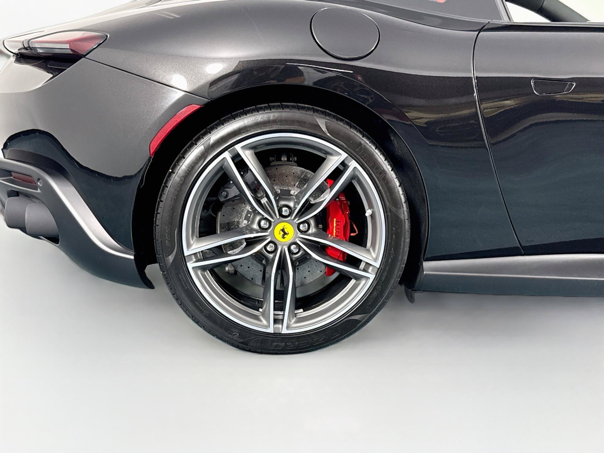 Used 2022 Ferrari Roma RWD image 53