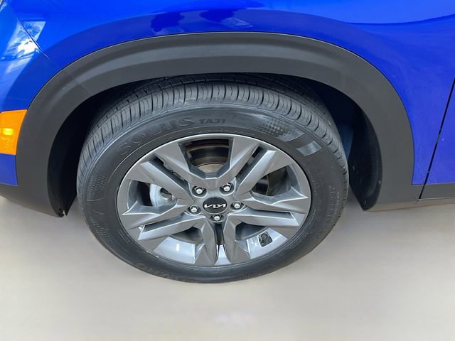 Certified 2023 Kia Seltos S w/ Navigation Package image 32