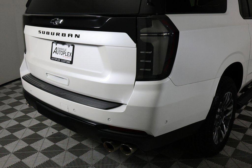 Used 2025 Chevrolet Suburban Z71 w/ Comfort Package image 53