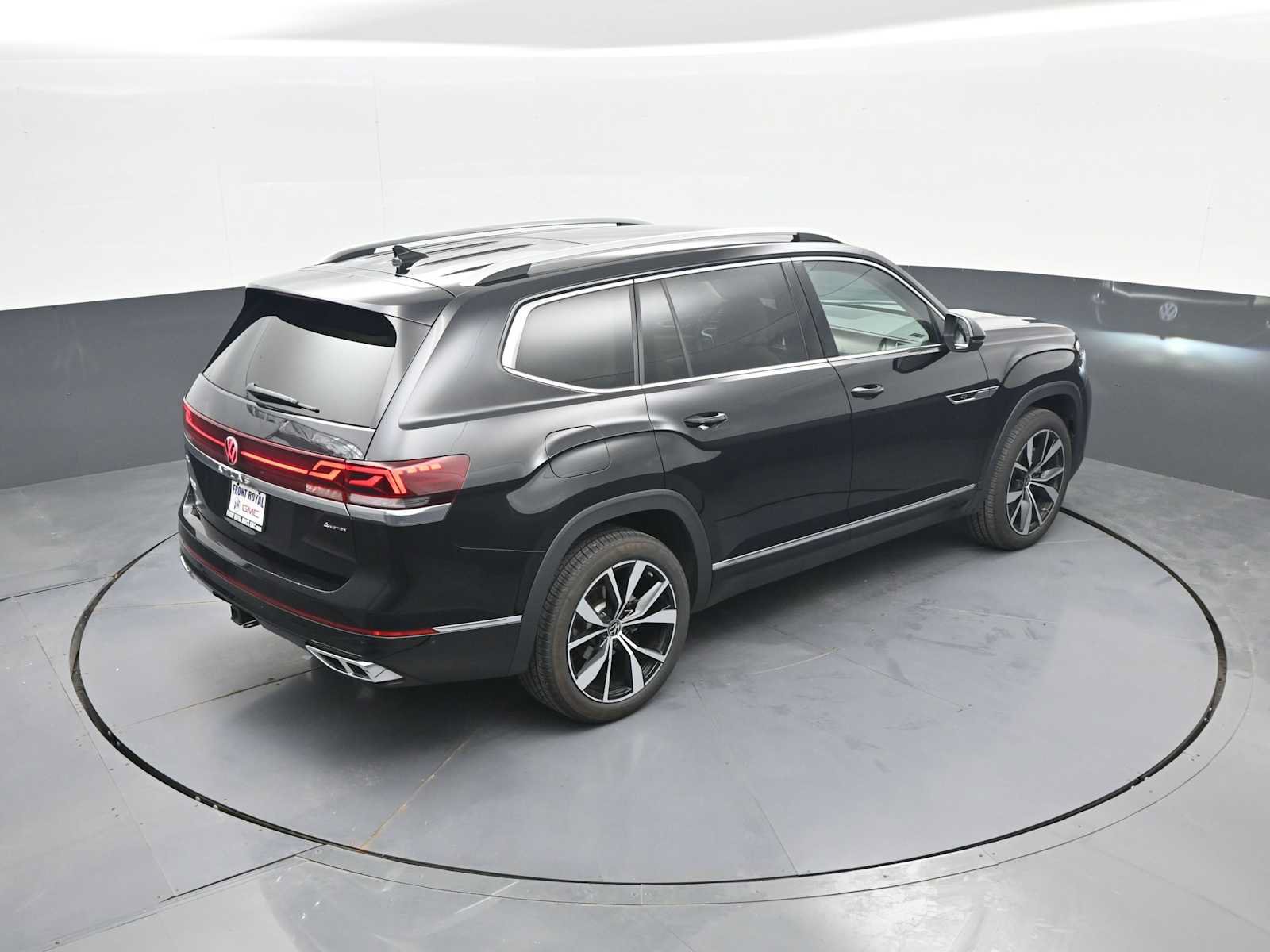 Used 2026 Volkswagen Atlas SEL Premium R-Line AWD/4WD image 44