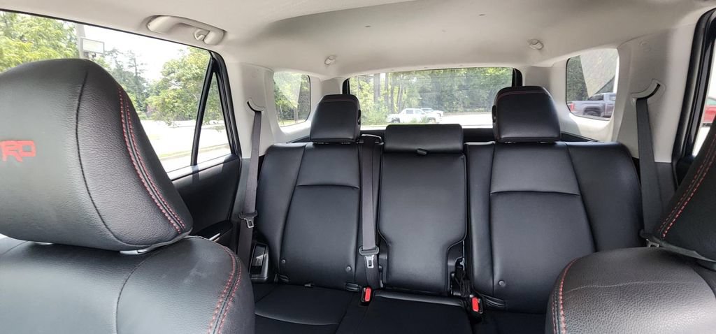 Used 2023 Toyota 4Runner TRD Off-Road Premium w/ Off Road Premium Plus Package AWD/4WD image 10
