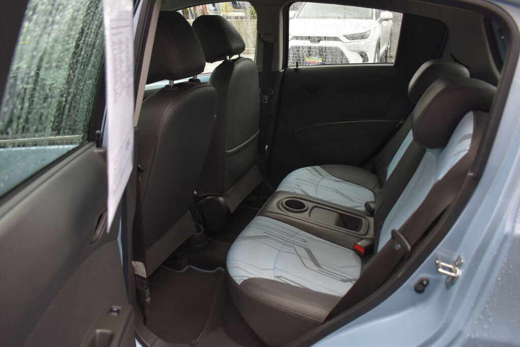 Used 2016 Chevrolet Spark LT image 20