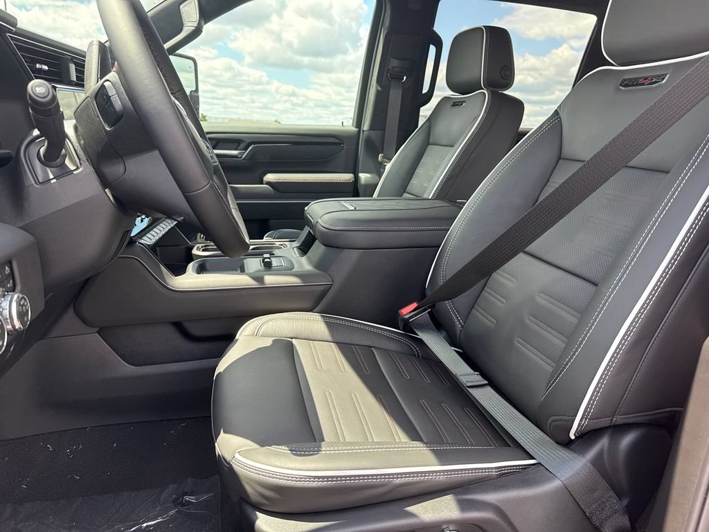 New 2026 GMC Sierra 2500 AT4X AWD/4WD image 17
