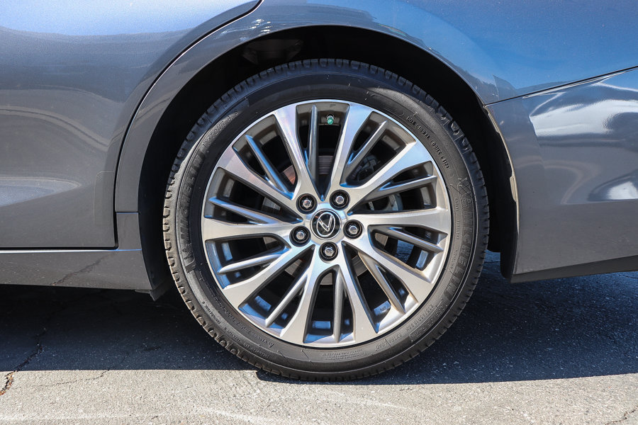 Used 2019 Lexus ES 350 w/ Premium Package FWD image 11