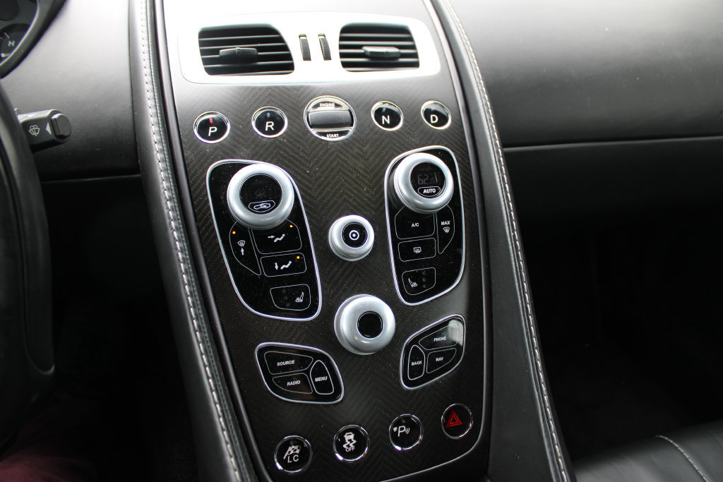 Used 2014 Aston Martin Vanquish Volante RWD image 16