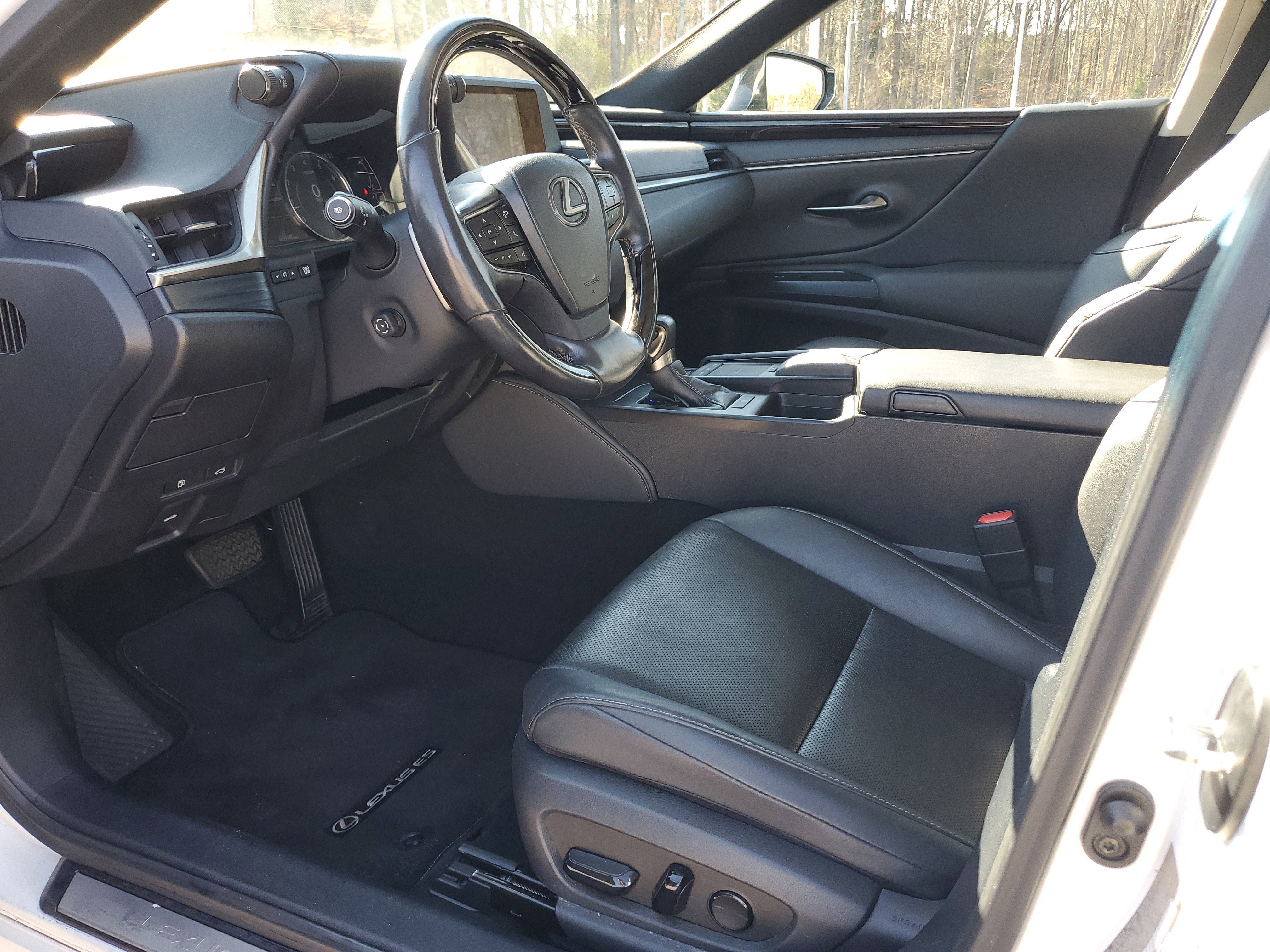 Used 2020 Lexus ES 350 w/ Premium Package image 17