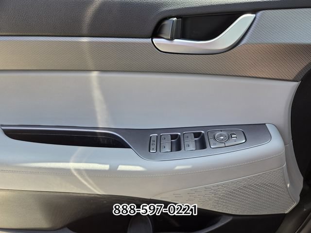 Used 2024 Hyundai Palisade SEL FWD image 31