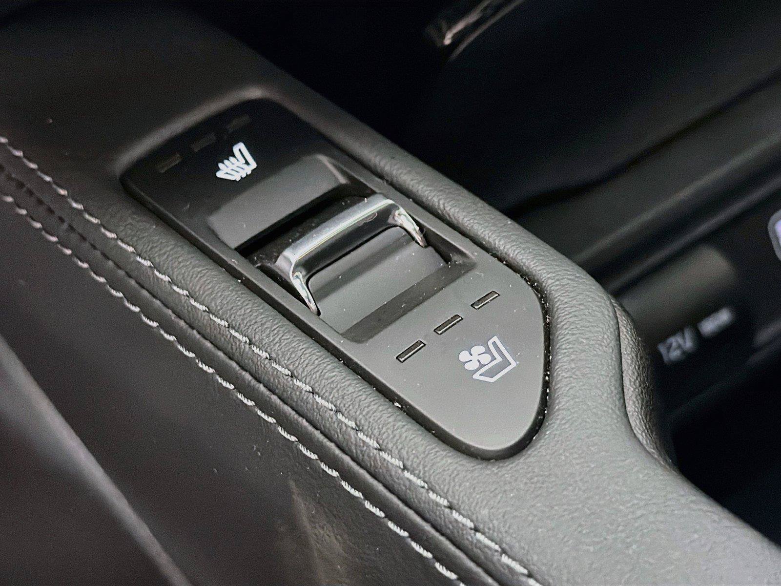 Used 2025 Kia Telluride EX X-Line AWD/4WD image 25