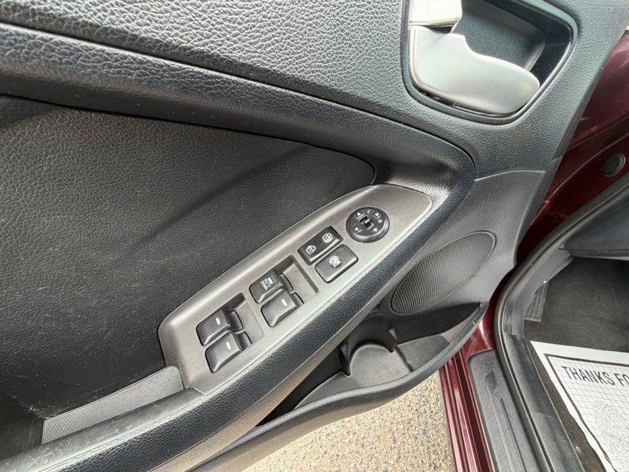 Used 2018 Kia Forte LX w/ LX Popular Package FWD image 9